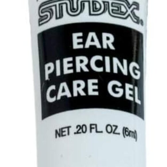 Universal Ear Piercing Kit - Picture 3 of 6